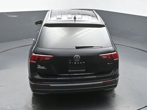 Used 2024 Volkswagen Tiguan SE image 47