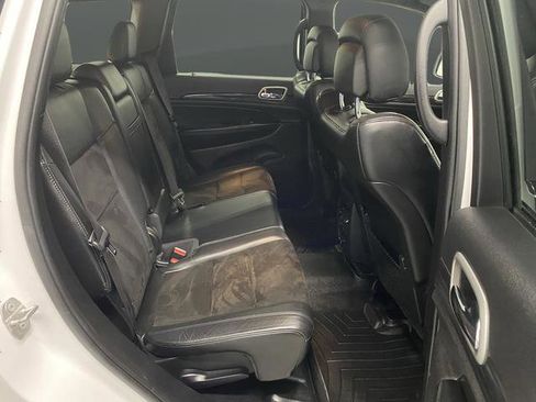 Certified 2020 Jeep Grand Cherokee Altitude image 32