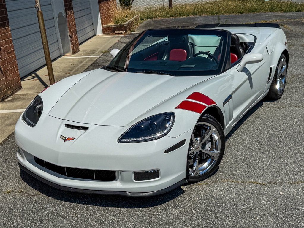 Used 2010 Chevrolet Corvette Grand Sport w/ Preferred Equipment Group RWD image 8