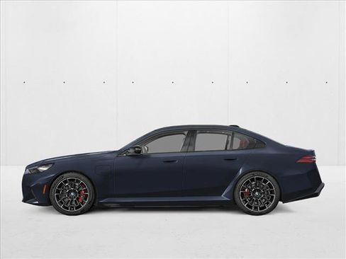 New 2027 BMW M5 AWD/4WD image 3