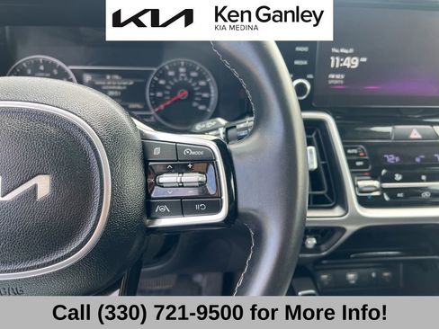 Certified 2023 Kia Sorento S w/ Panoramic Sunroof Package FWD image 32