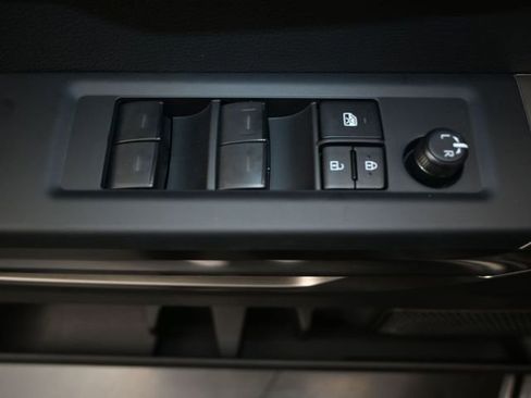 New 2026 Toyota Tundra SR5 w/ SR5 Convenience Package AWD/4WD image 11