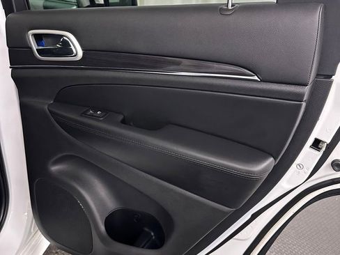 Used 2016 Jeep Grand Cherokee High Altitude image 35