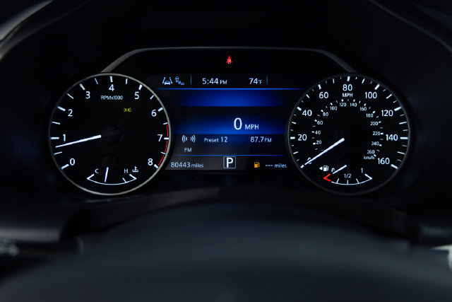 Used 2021 Nissan Murano S FWD image 2