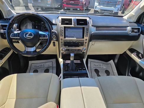 Used 2020 Lexus GX 460 Premium AWD/4WD image 3
