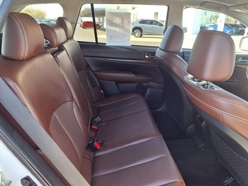 Used 2014 Subaru Outback 2.5i Limited image 22