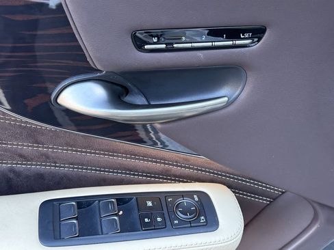 Used 2018 Lexus LS 500 AWD image 27