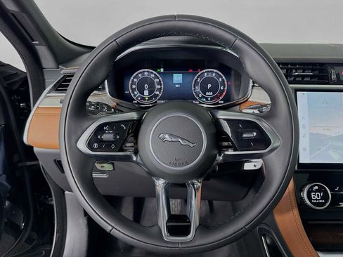 New 2026 Jaguar F-PACE R-Dynamic S image 12
