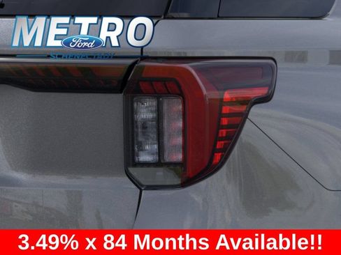 New 2026 Ford Explorer Active AWD/4WD image 21