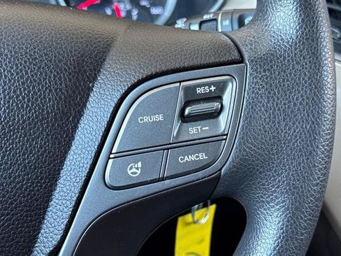 Used 2016 Hyundai Santa Fe Sport FWD image 24