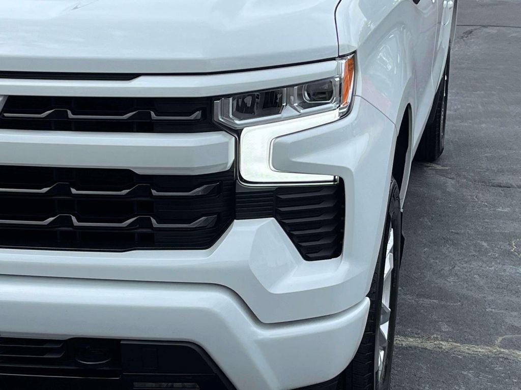 Used 2026 Chevrolet Silverado 1500 RST AWD/4WD image 9