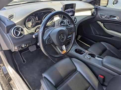 Used 2019 Mercedes-Benz CLA 250 4MATIC image 23