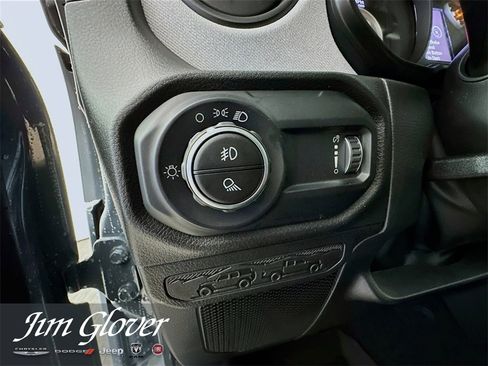 New 2026 Jeep Gladiator Sport image 26