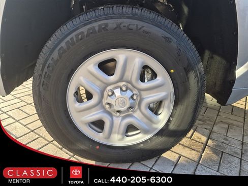 New 2026 Toyota Tundra SR image 9