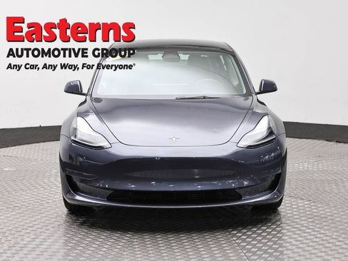 Used 2023 Tesla Model 3 Standard Range RWD image 2