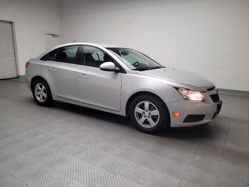 Used 2014 Chevrolet Cruze LT FWD image 11