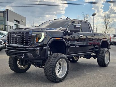 Used 2024 GMC Sierra 2500 Denali Ultimate w/ Max Trailering Package