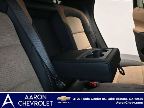 New 2026 Chevrolet Equinox ACTIV w/ Convenience Package III image 17