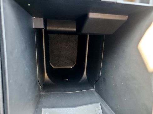 Used 2024 Ford Edge SEL image 24