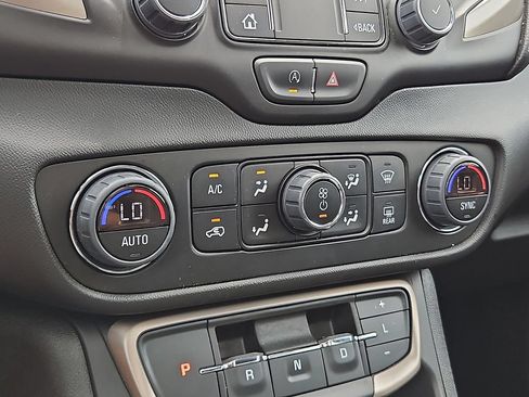 Certified 2023 GMC Terrain Denali w/ Denali Premium Package AWD/4WD image 16