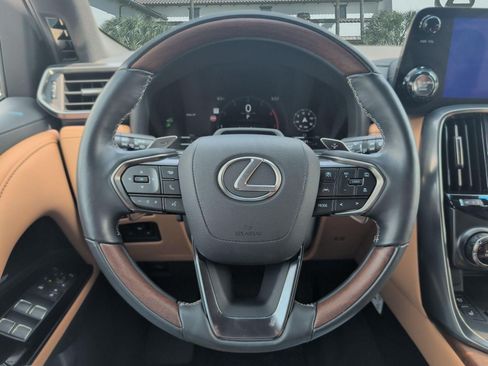 Certified 2026 Lexus LX 600 4WD w/ Accessory Package (Z1) image 13