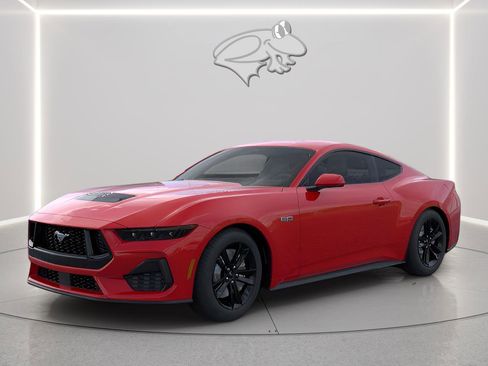 New 2026 Ford Mustang GT image 2