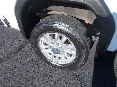 Used 2021 GMC Sierra 2500 Denali w/ Denali Ultimate Package image 11