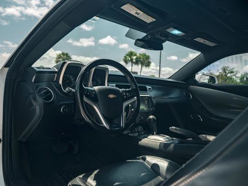 Used 2015 Chevrolet Camaro SS w/ RS Package RWD image 20