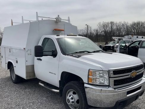 Used 2013 Chevrolet Silverado 3500 W/T w/ Skid Plate Package image 2