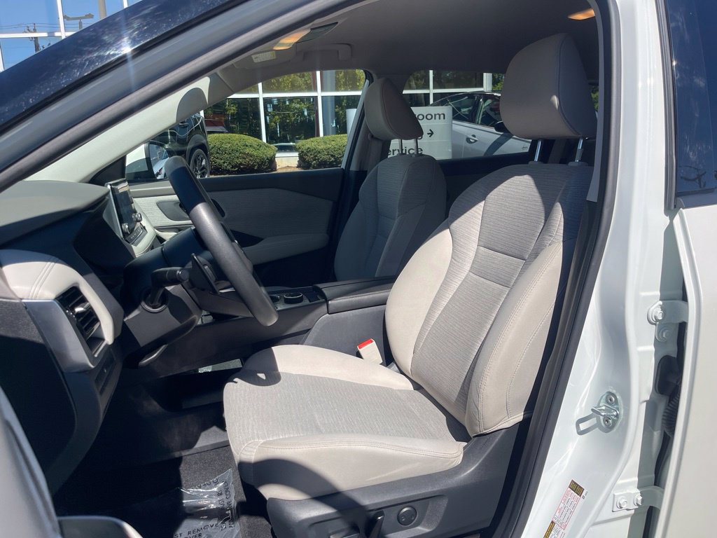 Certified 2021 Nissan Rogue SV AWD/4WD image 16