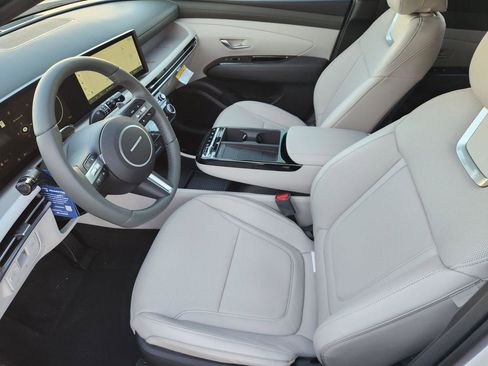 New 2026 Hyundai Tucson Limited w/ Tow & Go Package FWD image 9