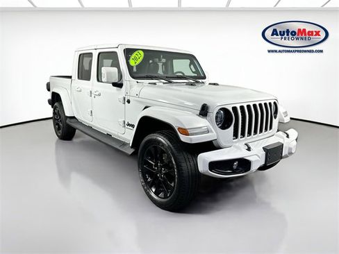 Used 2023 Jeep Gladiator Overland image 1