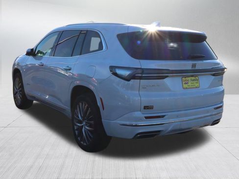 New 2026 Buick Enclave Avenir w/ Super Cruise Package image 5