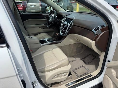 Used 2015 Cadillac SRX Luxury AWD/4WD image 28