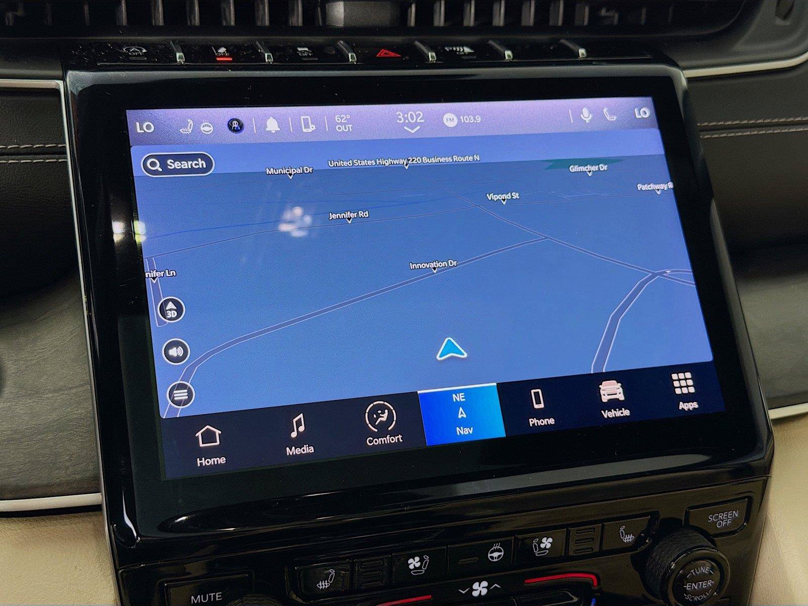 Used 2023 Jeep Grand Cherokee Limited w/ Luxury Tech Group II AWD/4WD image 20