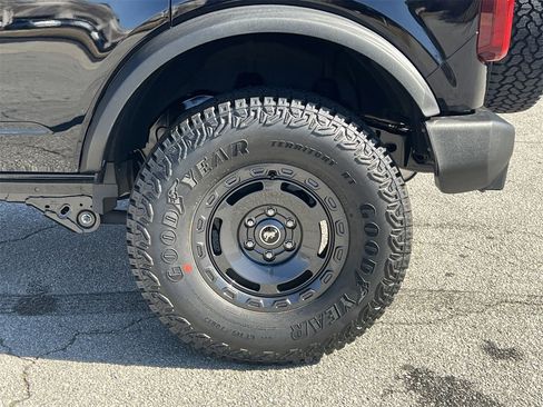 New 2025 Ford Bronco 4-Door w/ Sasquatch Package image 25