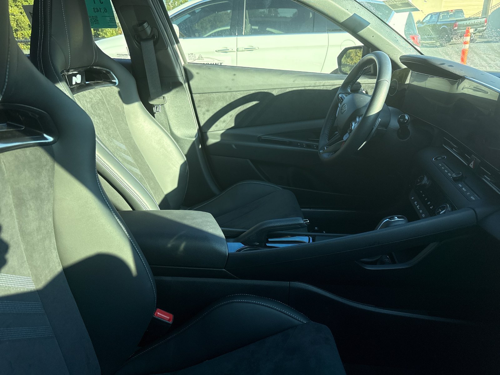 Used 2025 Hyundai Elantra N w/ Cargo Package FWD image 8