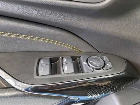 Used 2025 Chevrolet Trax ACTIV w/ Driver Confidence Package image 21