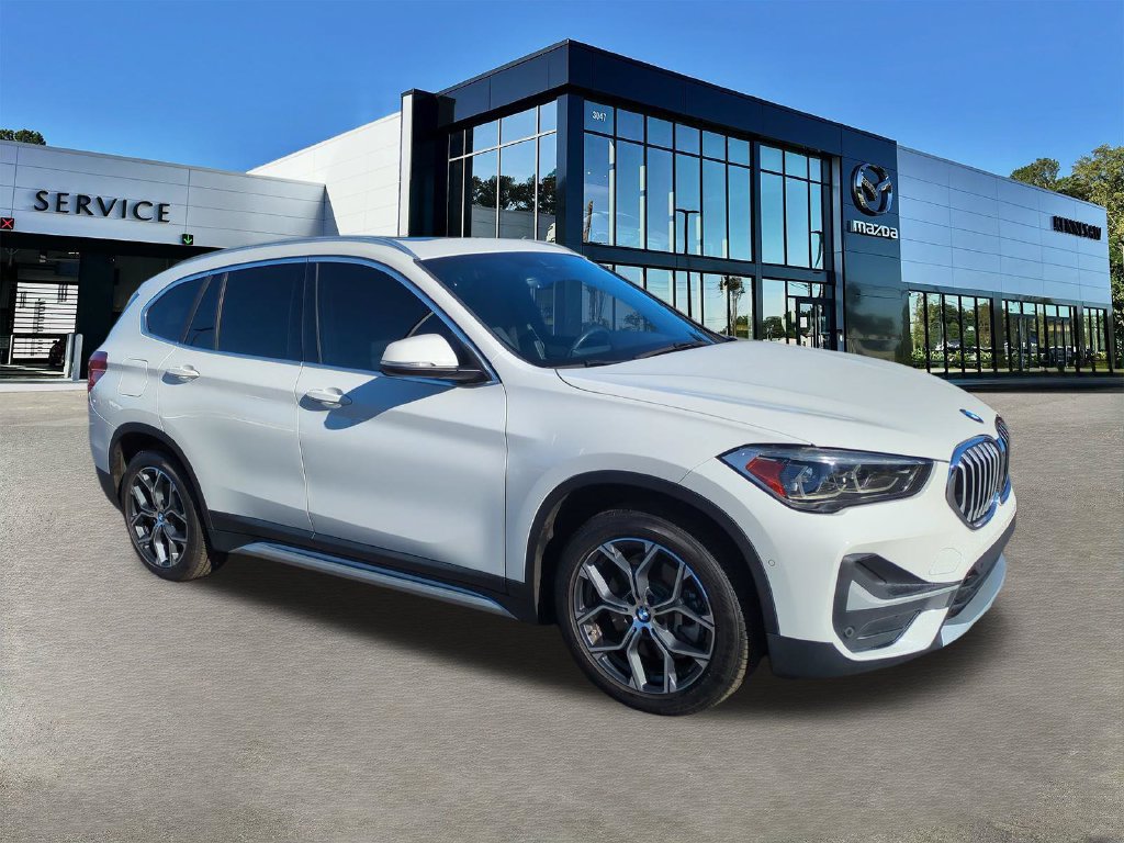 Used 2022 BMW X1 sDrive28i w/ Premium Package FWD image 2