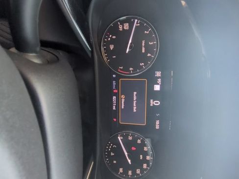 Used 2021 Buick Envision Essence w/ Technology Package I AWD/4WD image 15