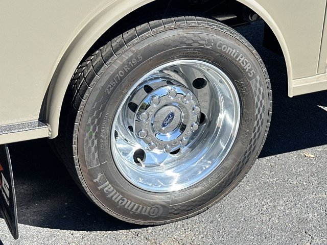 New 2026 Ford F450 Lariat AWD/4WD image 7