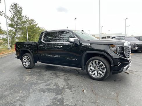 Used 2024 GMC Sierra 1500 Denali w/ Denali Reserve Package image 6
