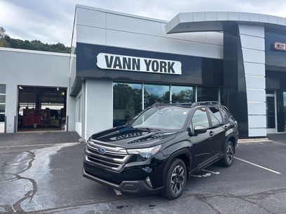 New 2025 Subaru Forester Premium