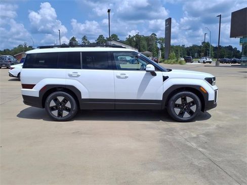 New 2026 Hyundai Santa Fe SEL image 2