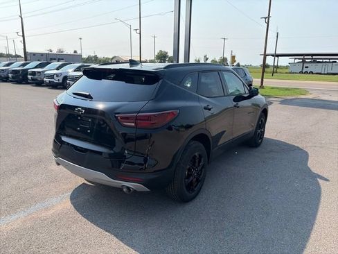 New 2026 Chevrolet Blazer LT w/ Midnight/Sport Edition AWD/4WD image 6