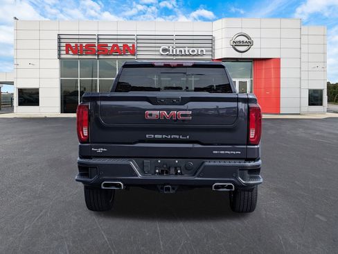 Used 2024 GMC Sierra 1500 Denali w/ Denali Reserve Package image 4