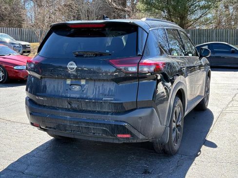 Certified 2023 Nissan Rogue SV w/ SV Premium B Package image 5