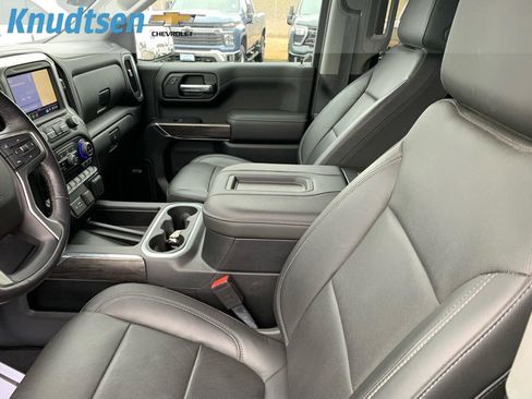 Used 2019 Chevrolet Silverado 1500 LTZ w/ LTZ Plus Package image 18