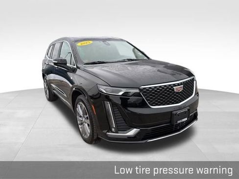 Used 2025 Cadillac XT6 Premium Luxury image 20