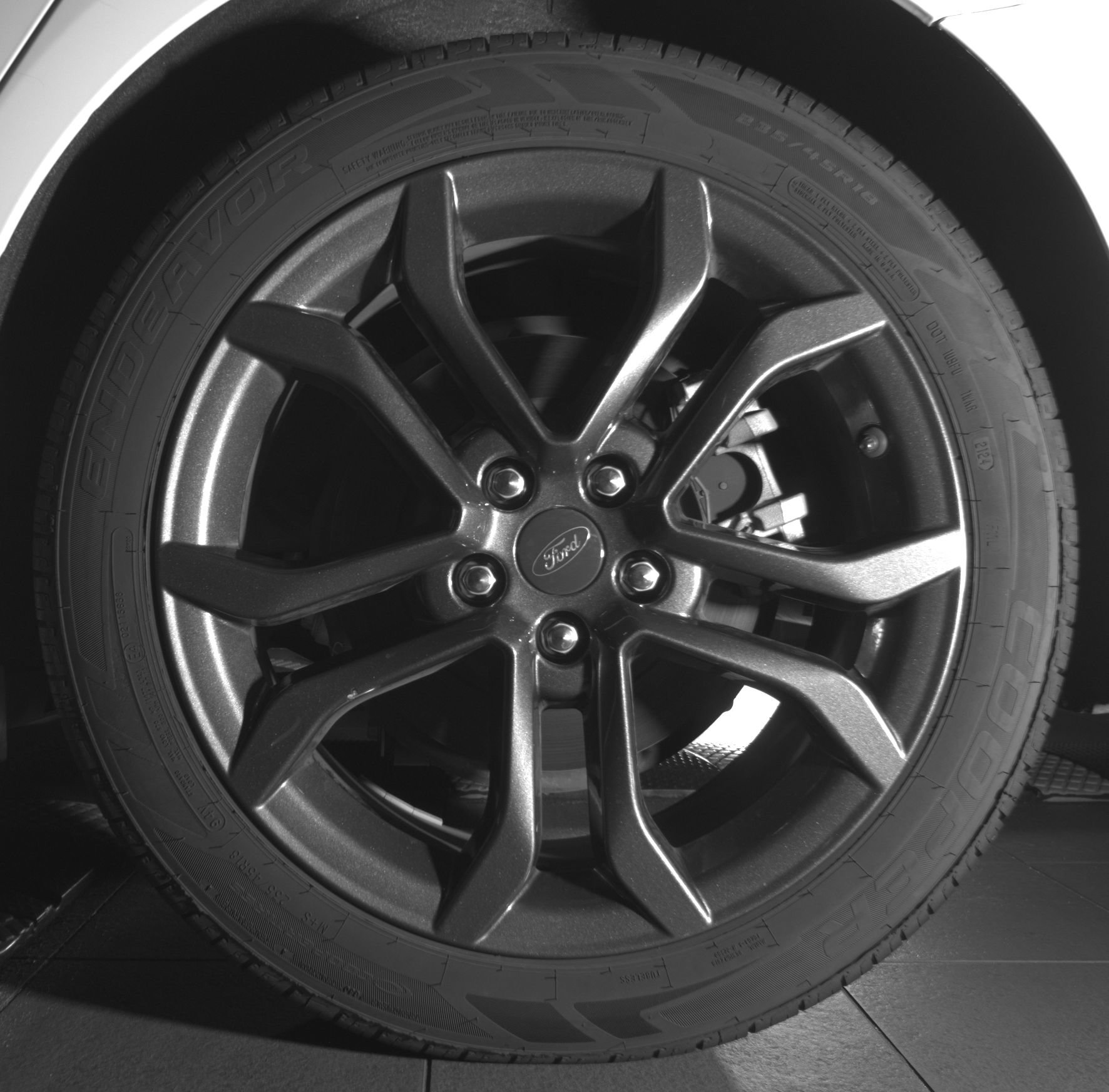 Used 2018 Ford Fusion SE w/ Equipment Group 201A FWD image 9